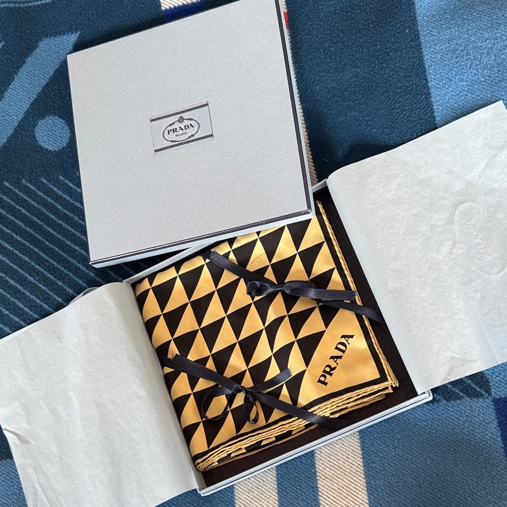 Prada Black and Gold Geometric Pocket Square